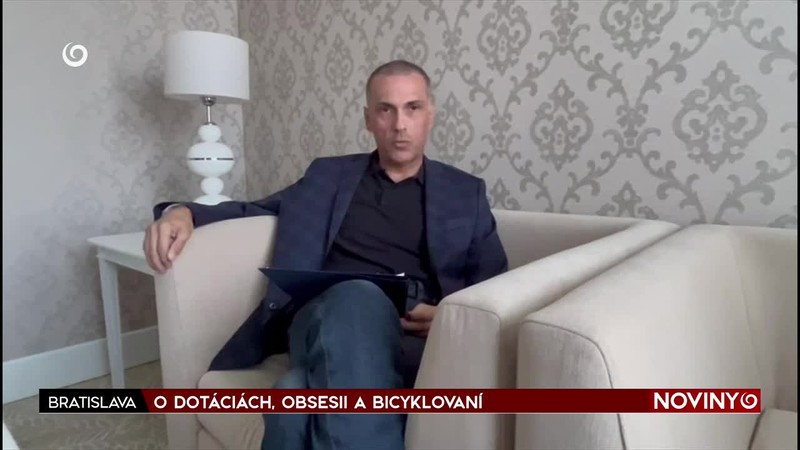 O DOTÁCIÁCH, OBSESII A BICYKLOVANÍ