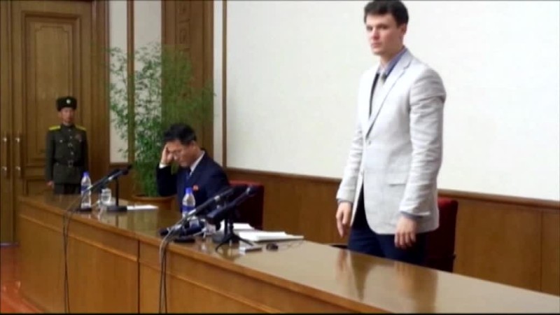 Vrátil sa ako nevidiaci a nepočujúci, opísali rodičia stav syna po prepustení z KĽDR