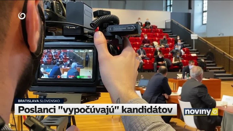 Poslanci "vypočúvajú" kandidátov
