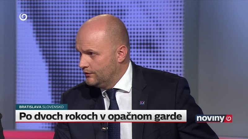 Po dvoch rokoch v opačnom garde