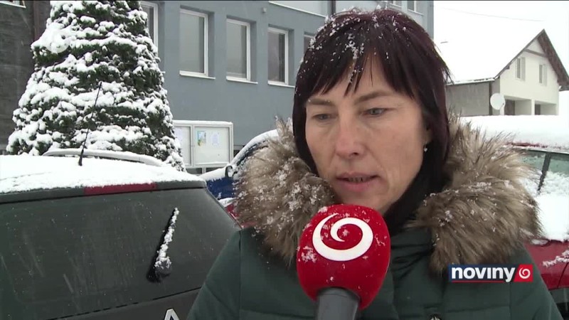Sneh odhŕňajú od skorého rána