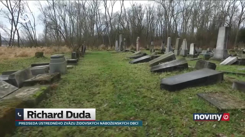Zničený cintorín
