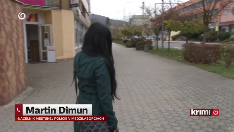 Mladíci zaútočili na policajta