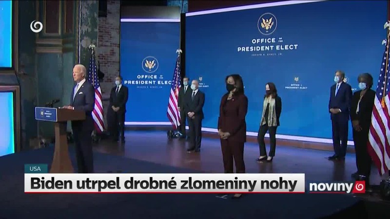 Biden utrpel drobné zlomeniny nohy