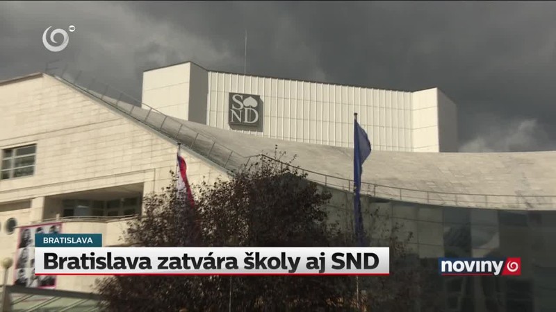 Bratislava zatvára školy aj SND