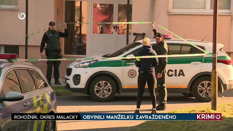 OBVINILI MANŽELKU ZAVRAŽDENÉHO