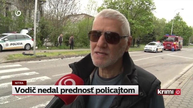Vodič nedal prednosť policajtom