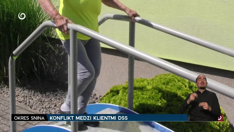 KONFLIKT MEDZI KLIENTMI DSS