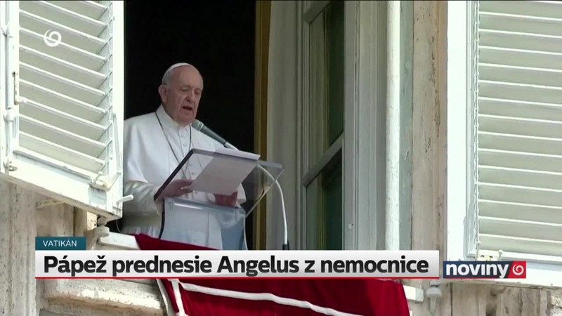Pápež prednesie Angelus z nemocnice