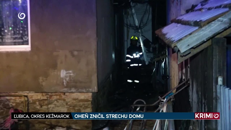 OHEŇ ZNIČIL STRECHU DOMU