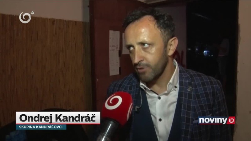 Na jednom pódiu