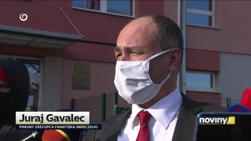 Skončili vo väzbe