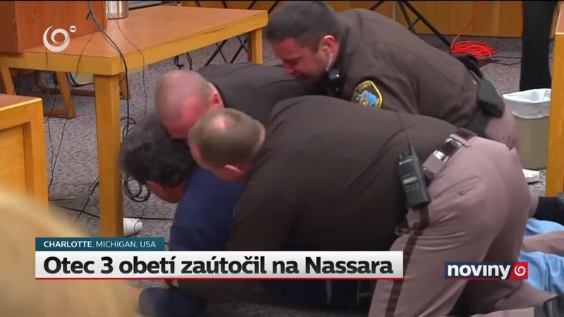 Otec 3 obetí zaútočil na Nassara