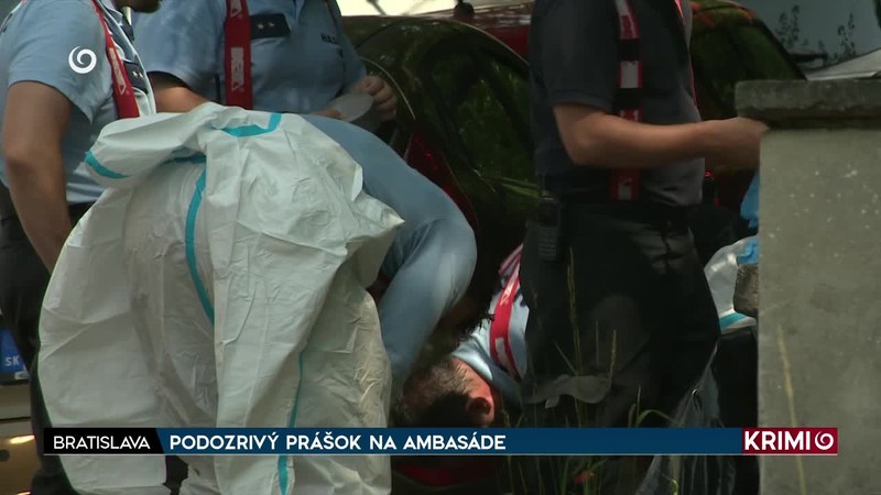 PODOZRIVÝ PRÁŠOK NA AMBASÁDE