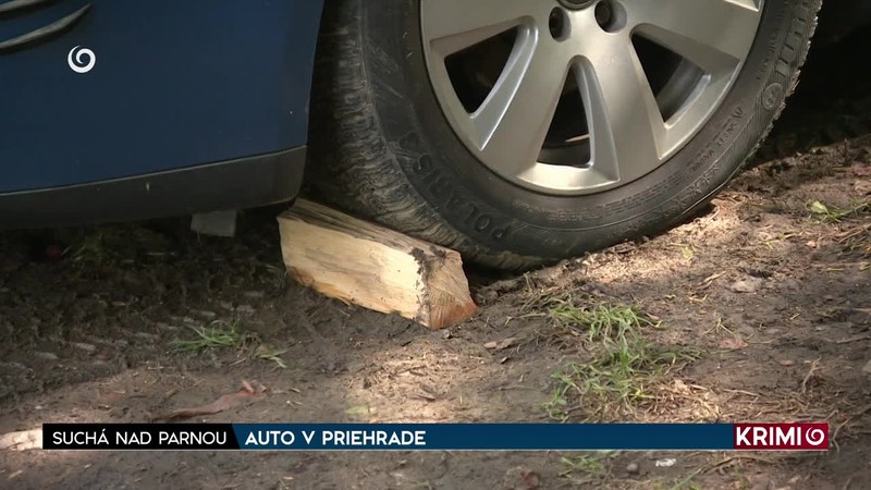 AUTO V PRIEHRADE