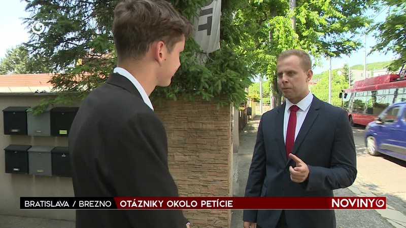 OTÁZNIKY OKOLO PETÍCIE