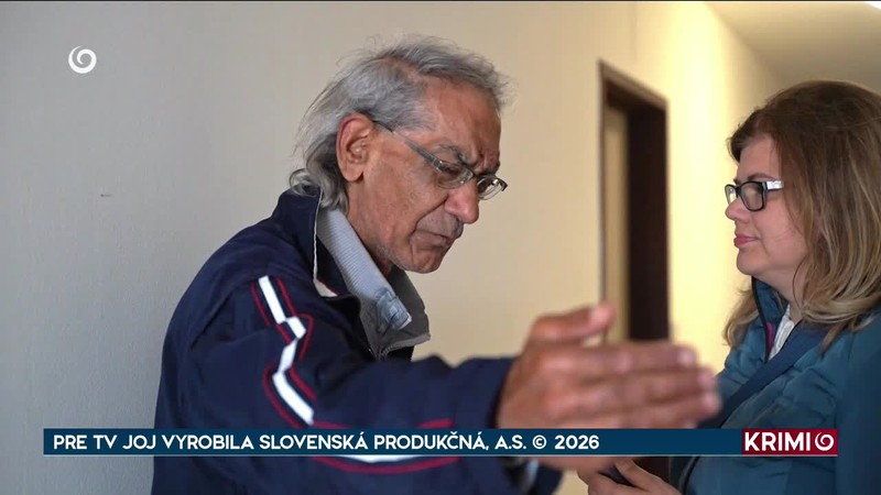 DÔCHODCA PRESPÁVA NA SCHODISKU