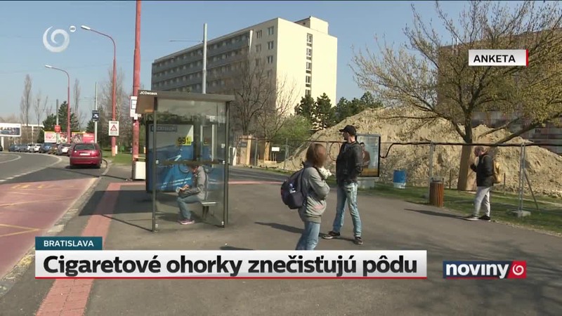 Cigaretové ohorky znečisťujú pôdu