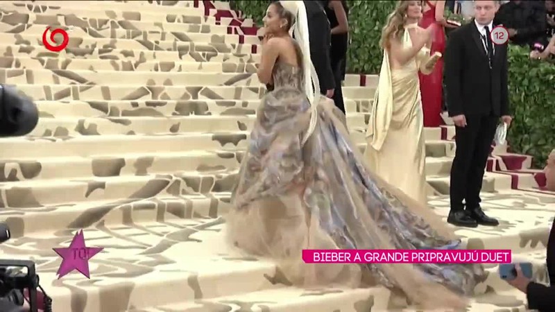 BIEBER A GRANDE PRIPRAVUJÚ DUET