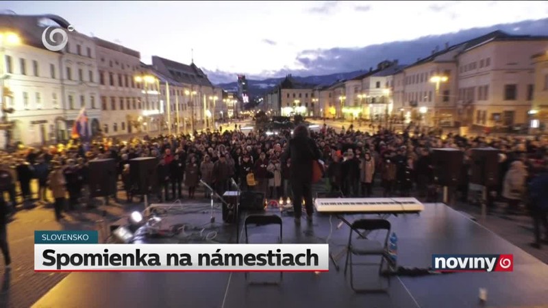 Spomienka na námestiach