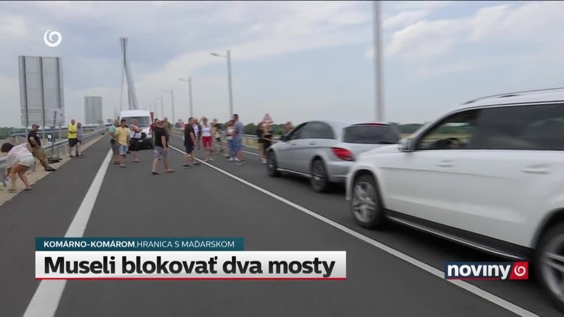 Museli blokovať dva mosty