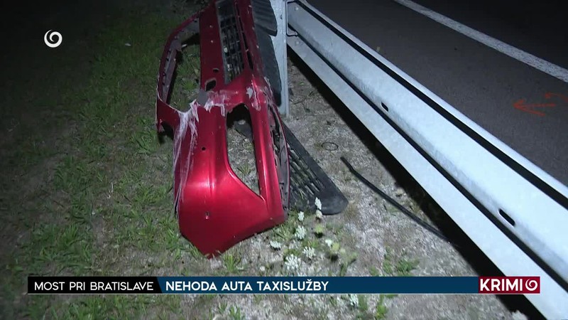 NEHODA AUTA TAXISLUŽBY