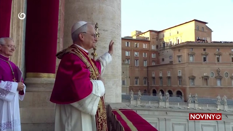 KONKLÁVE ZVOLILO NOVÉHO PÁPEŽA