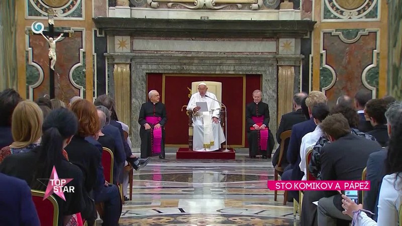 STO KOMIKOV A  PÁPEŽ