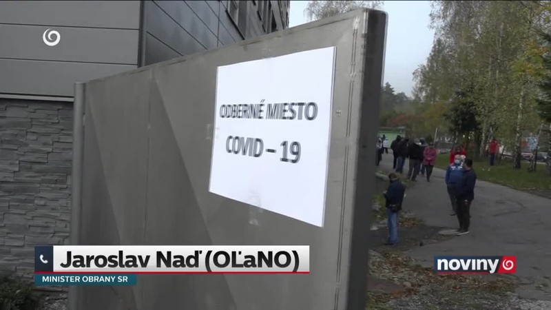 Minister riadi operáciu z domu