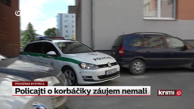 Policajti o korbáčiky záujem nemali