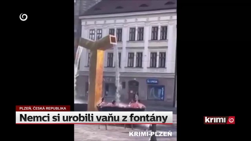 Nemci si urobili vaňu z fontány