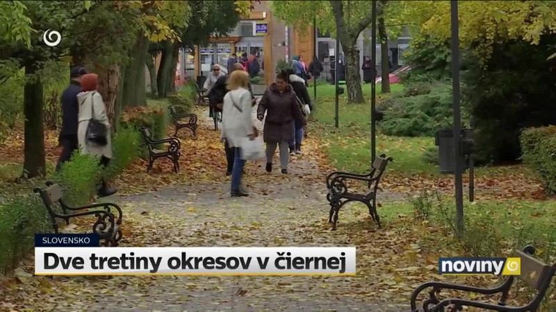 Dve tretiny okresov v čiernej