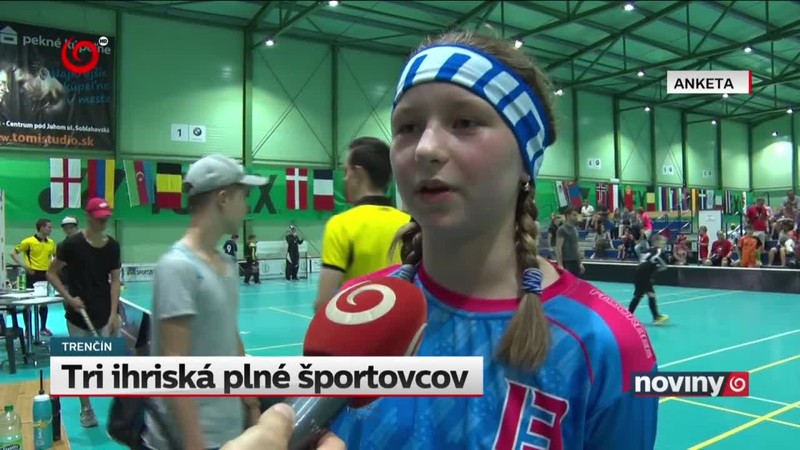 Tri ihriská plné športovcov