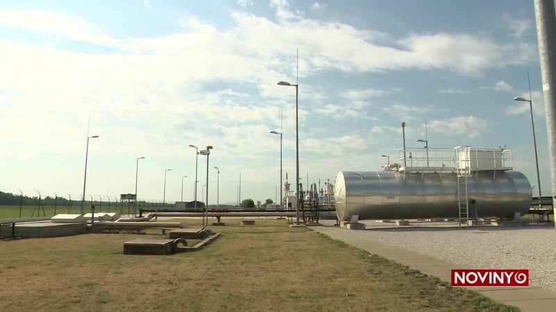 CEZ DRUŽBU OPÄŤ PRÚDI ROPA