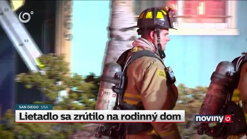 Lietadlo sa zrútilo na rodinný dom