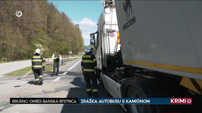 ZRÁŽKA AUTOBUSU S KAMIÓNOM