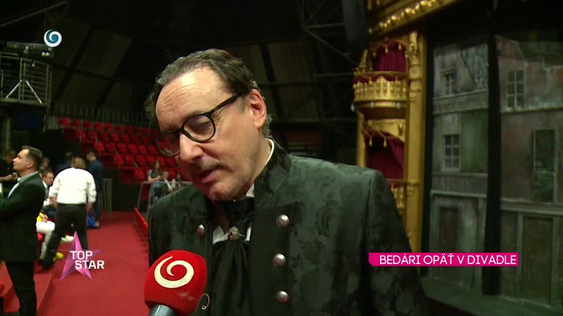 Bedári opäť v divadle