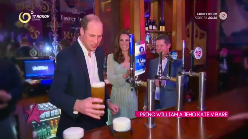 PRINC WILLIAM A JEHO KATE V BARE