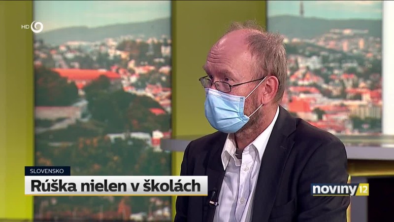 Rúška nielen v školách