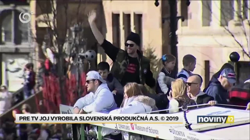 Ulice zaplavilo more fanúšikov