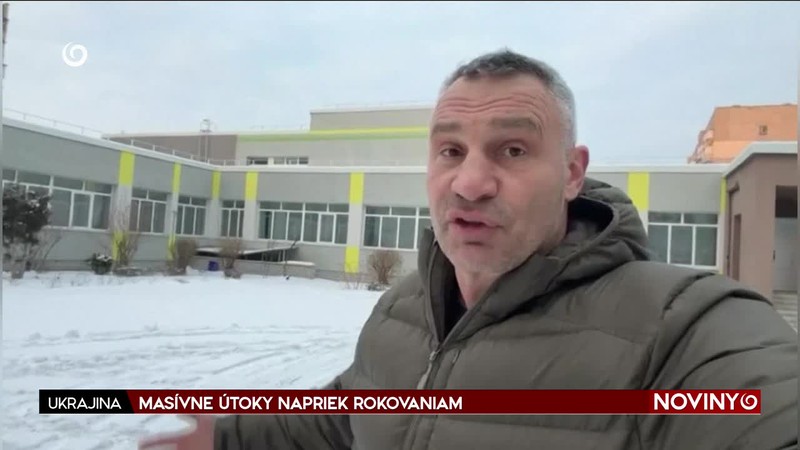 MASÍVNE ÚTOKY NAPRIEK ROKOVANIAM