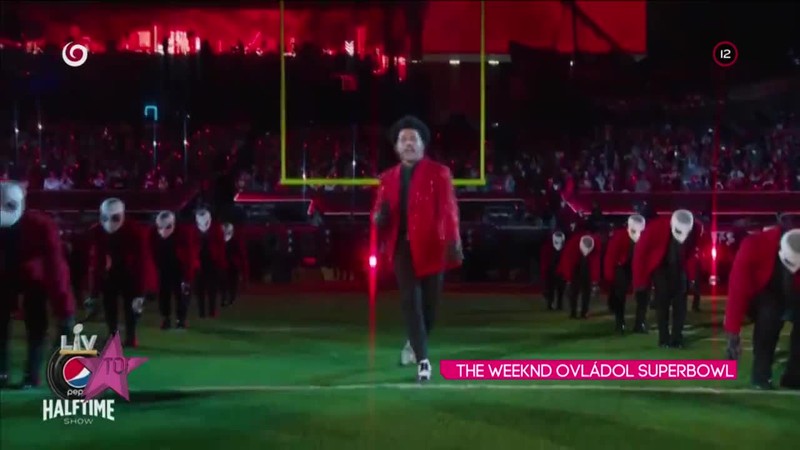 THE WEEKND OVLÁDOL SUPERBOWL