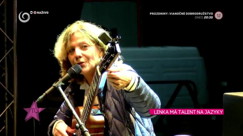 LENKA Filipova MÁ TALENT NA JAZYKY