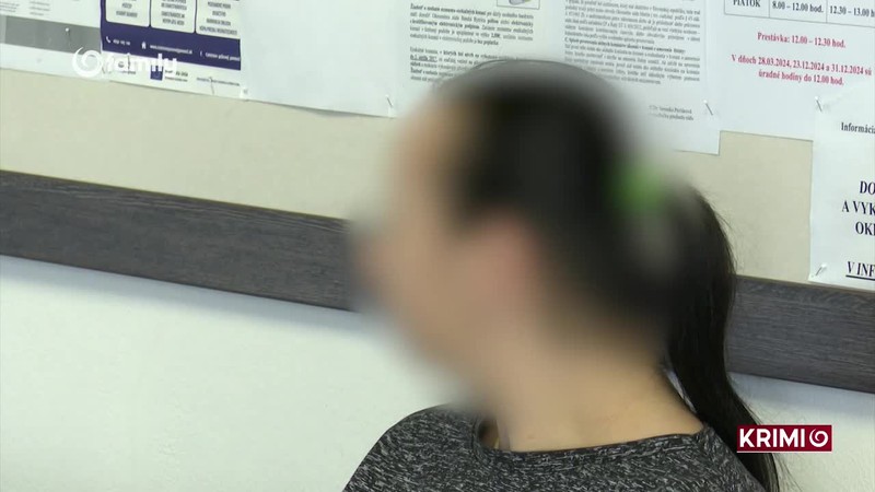 ŽENA POREZALA NOŽOM SOKYŇU V LÁSKE