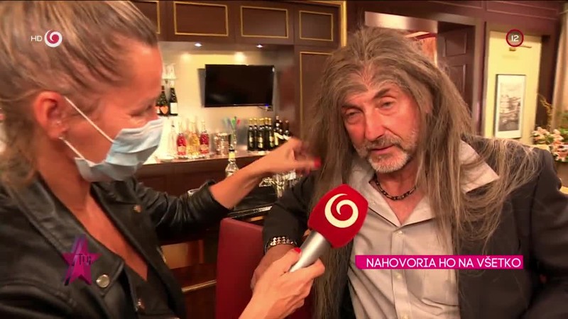 NAHOVORIA HO NA VŠETKO