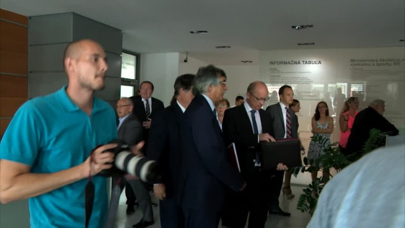 Niektoré firmy sú podľa Remišovej spojené s Dankom, ministerstvo hovorí o chybe v databáze