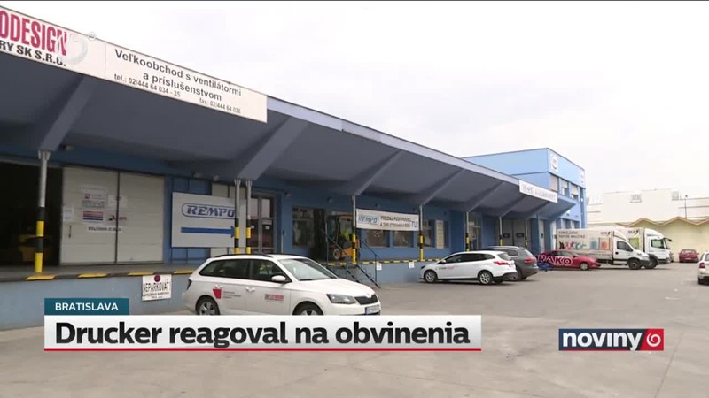 Drucker reagoval na obvinenia