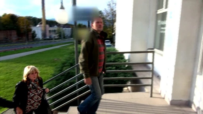 Pri vyšetrovaní na pacientku spadol röntgen. Zraneniam podľahla