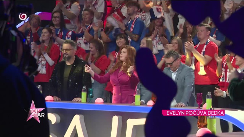 EVELYN POČÚVA DEDKA