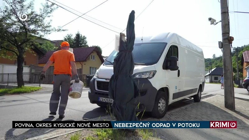 NEBEZPEČNÝ ODPAD V POTOKU